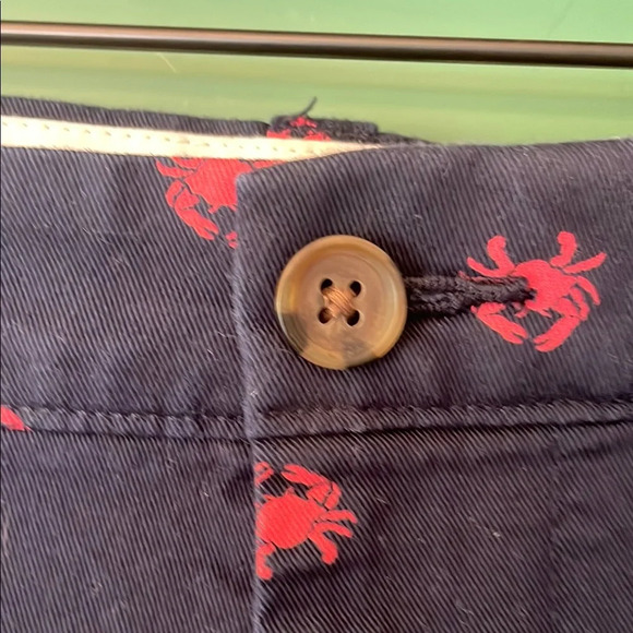J.Crew Men's Navy Classic Chino Shorts w/red Crabs Summer Coastal - Picture 3 of 7